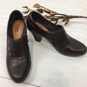 Clarks leather heeled ankle boots | 6M